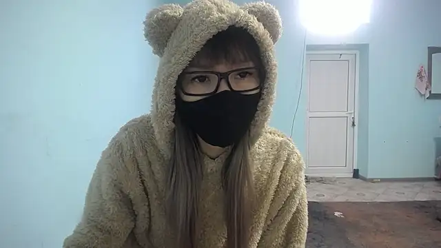 elllaaxx online show from 03/04/25, 09:29