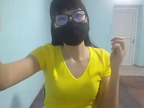 elllaaxx online show from 05/07/26, 10:42