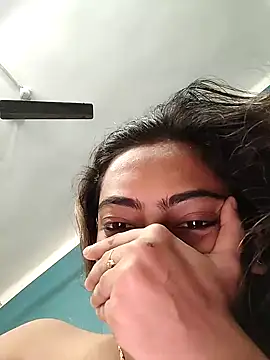 sexyindi couple online show from 12/02/24, 02:30