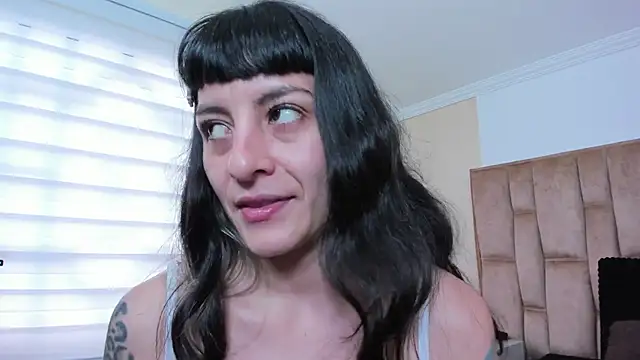 Snapshot of Naughty_Kittenm chatting on 03/20/25, 05:25 Naughty Kittenm online show from 03/20/25, 05:25