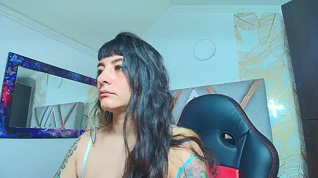 Snapshot of Naughty_Kittenm chatting on 02/26/26, 11:31 Naughty Kittenm online show from 02/26/26, 11:31