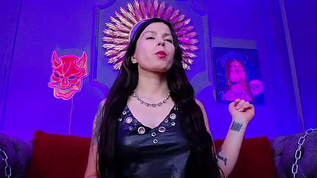 Julieta Russell online show from 03/07/25, 04:44