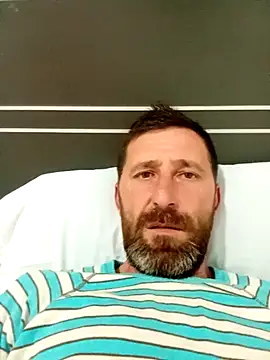 Snapshot of BZHsex chatting on 03/07/25, 08:22 BZHsex online show from 03/07/25, 08:22