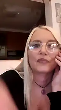 kikkastar online show from 01/27/25, 10:38