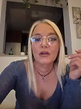 kikkastar online show from 03/12/25, 08:20