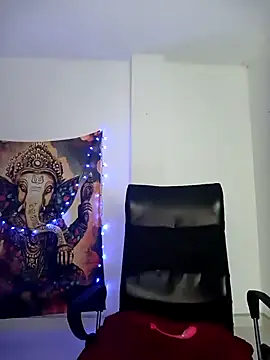 freyadevil333 online show from 02/26/25, 05:20