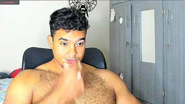 Big furry bear13 online show from 01/11/25, 04:59