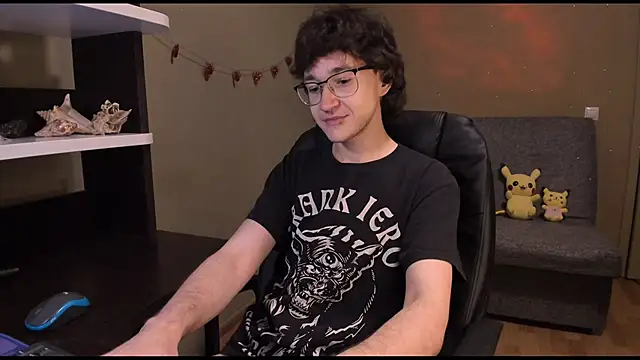 Snapshot of zackstivens chatting on 01/22/25, 11:53 zackstivens online show from 01/22/25, 11:53