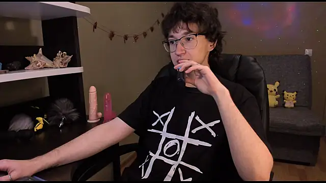 Snapshot of zackstivens chatting on 02/05/25, 11:50 zackstivens online show from 02/05/25, 11:50