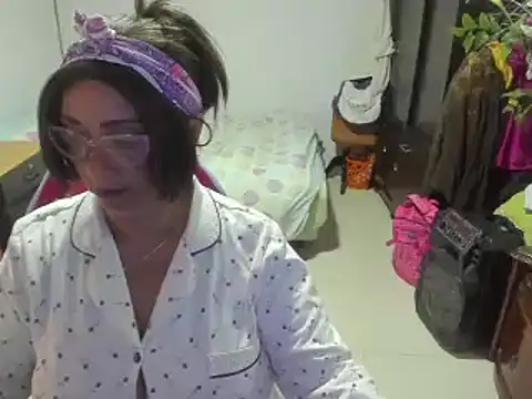 Mrs mommy  online show from 02/24/25, 02:15