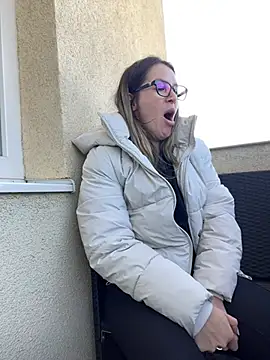 HotXMom online show from 03/22/25, 10:28