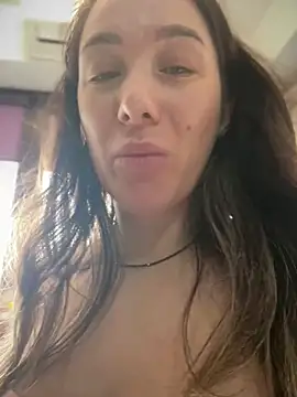 HotXMom online show from 05/19/26, 05:58