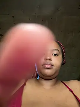 Linahlove online show from 01/01/25, 10:03