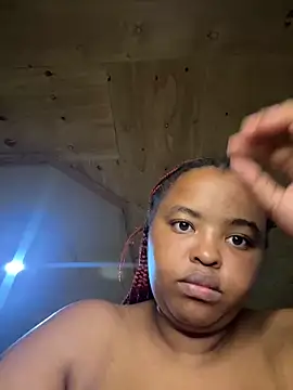 Linahlove online show from 01/02/25, 03:19