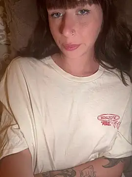 Melina-Mars online show from 04/05/26, 12:19