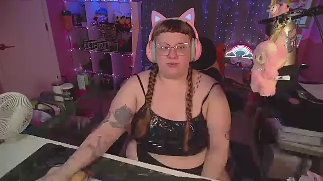 FatVeronica online show from 03/21/26, 05:16