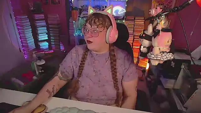 FatVeronica online show from 07/12/26, 05:26