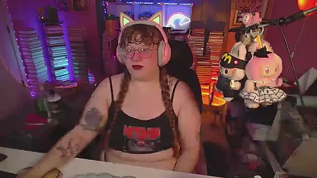 FatVeronica online show from 07/31/26, 06:40