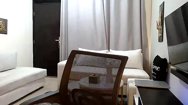 Horny princes online show from 03/19/26, 12:09