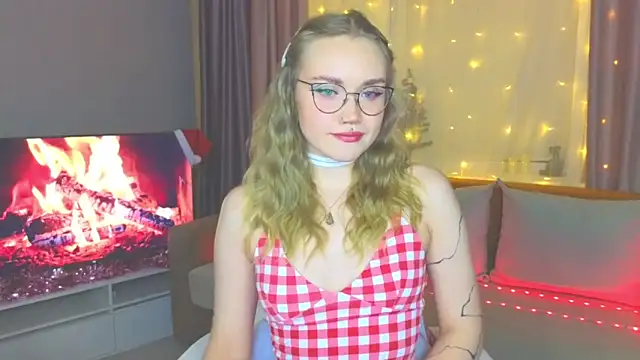 Aurora Golden1 online show from 01/20/25, 04:23