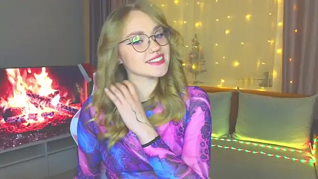 Aurora Golden1 online show from 01/25/25, 07:28