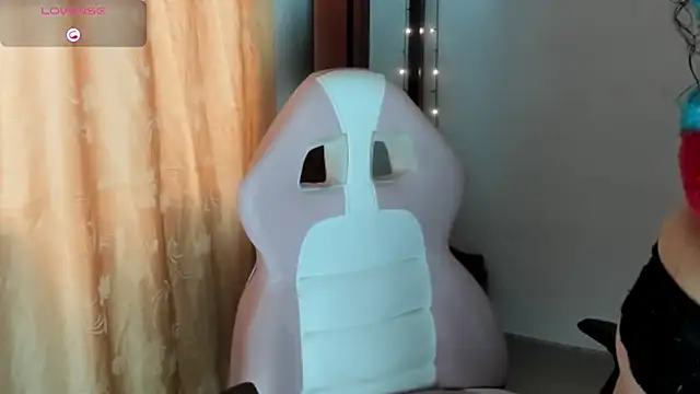 jessica hot 28 online show from 09/16/25, 05:03