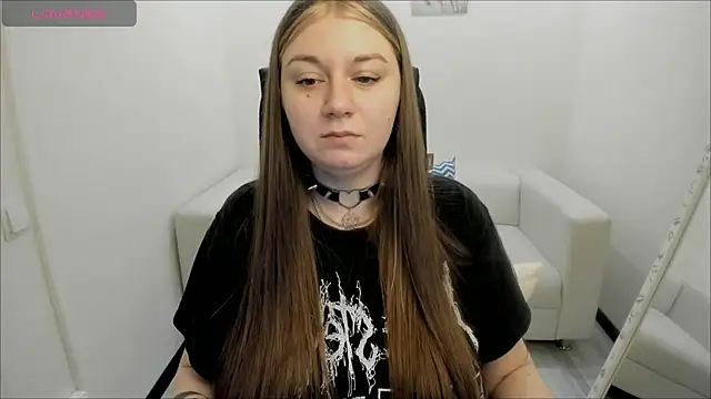 AlisaBacker online show from 12/11/24, 11:19