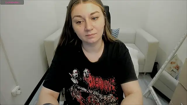 AlisaBacker online show from 01/28/25, 08:04