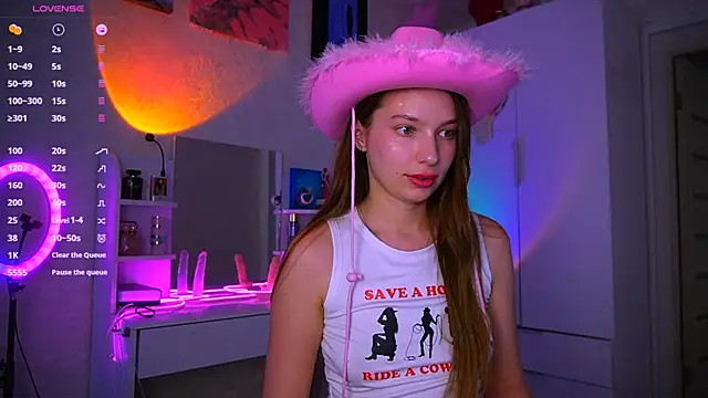 soffy  kisss online show from 05/25/26, 03:07