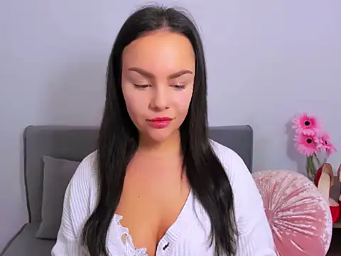 Snapshot of KendalNew chatting on 02/03/25, 05:03 KendalNew online show from 02/03/25, 05:03