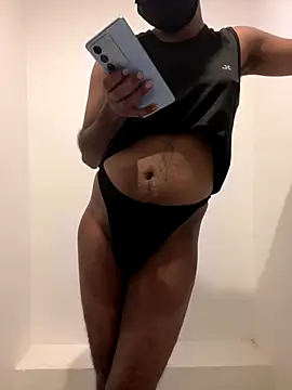 Bluelover0812 online show from 12/04/24, 12:08