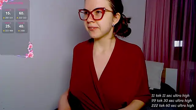 Sarah HS online show from 04/26/26, 05:21