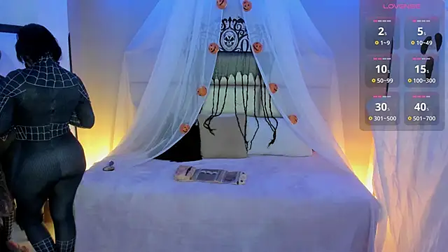 kristen kassi online show from 10/17/25, 06:10