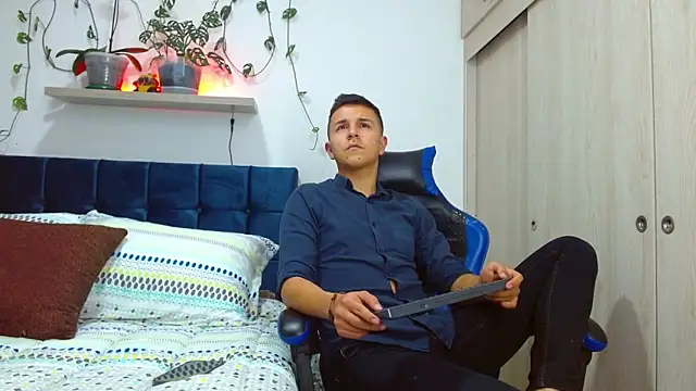 Snapshot of flint_ryan chatting on 01/31/26, 10:41 flint ryan online show from 01/31/26, 10:41