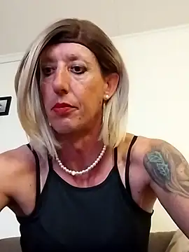 AlexiaXXL online show from 04/13/26, 02:39