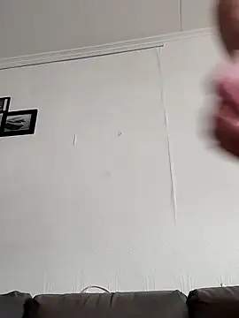 AlexiaXXL online show from 08/05/26, 07:22