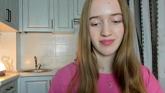 Snapshot of leslie_my_lovee chatting on 11/14/25, 07:56 leslie my lovee online show from 11/14/25, 07:56