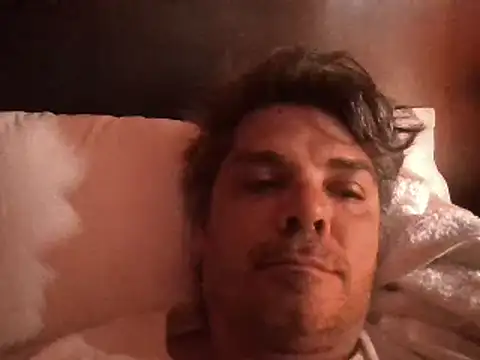 Snapshot of __Zeus____ chatting on 03/17/25, 03:07 Zeus online show from 03/17/25, 03:07