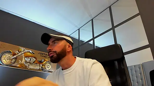 AronGrant online show from 09/24/25, 09:23