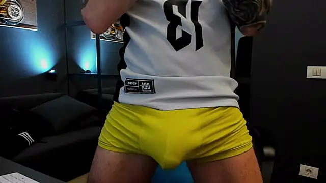 AronGrant online show from 02/17/26, 10:45