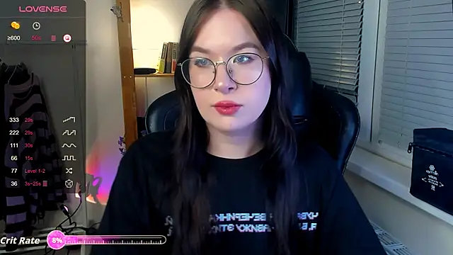 Snapshot of MyNameIsLilith chatting on 09/21/25, 05:58 MyNameIsLilith online show from 09/21/25, 05:58