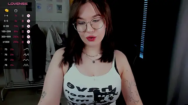 MyNameIsLilith online show from 04/11/26, 05:12