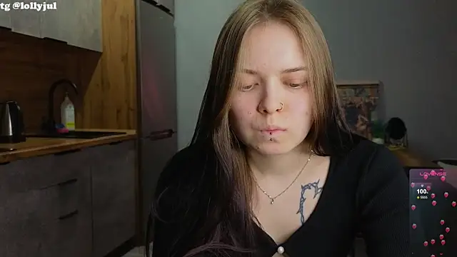 doll lol  online show from 03/03/25, 10:31