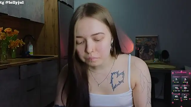 doll lol  online show from 03/13/25, 02:27