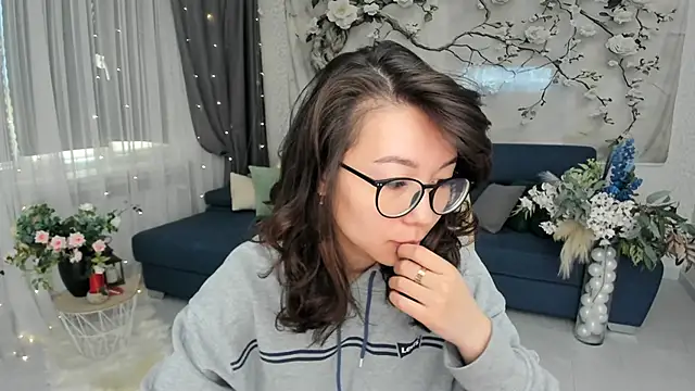 AgnieszkaBanana online show from 05/27/26, 04:09