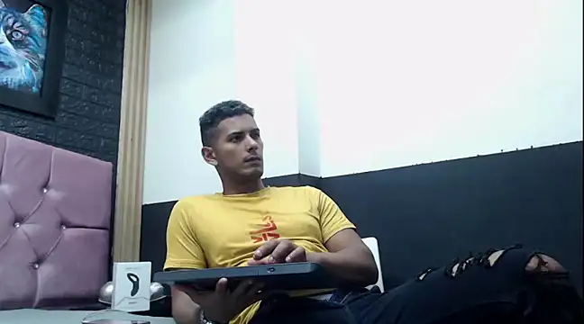 Chris Dick23 online show from 01/21/25, 04:43