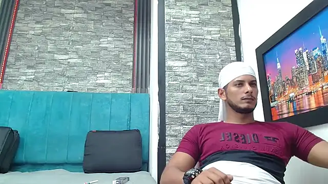 Chris Dick23 online show from 01/15/26, 04:17