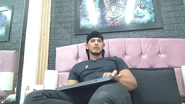 Chris Dick23 online show from 01/16/26, 04:27