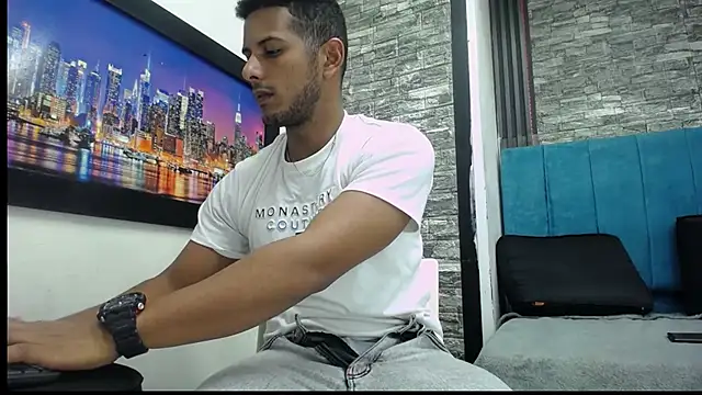 Chris Dick23 online show from 03/12/26, 04:29