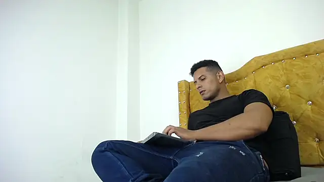 Chris Dick23 online show from 05/02/26, 06:51